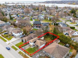 868 Liverpool Rd, Pickering, ON L1W1S4