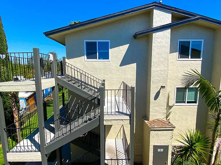 Villa Hermosa Apartments — Photo 25