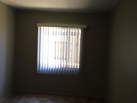 5th image of 11702 Crenshaw Blvd APT B