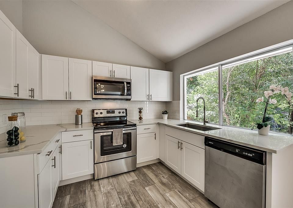 1st image of 8905 Pagosa Dr