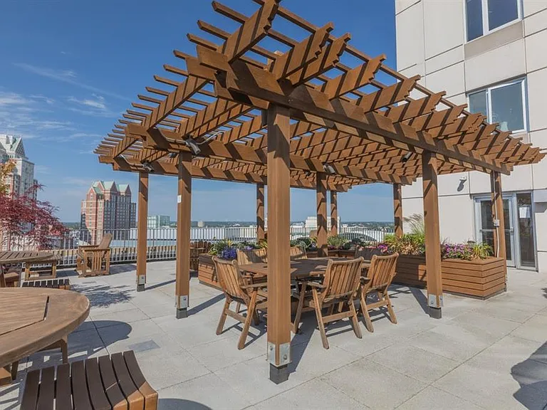 200 Exchange St #415 — Photo 37