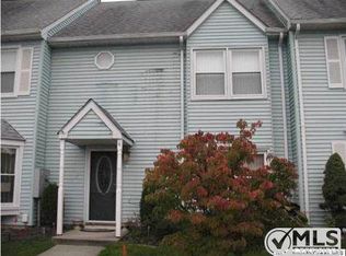 4 Liberty Pl, Jackson, NJ 08527