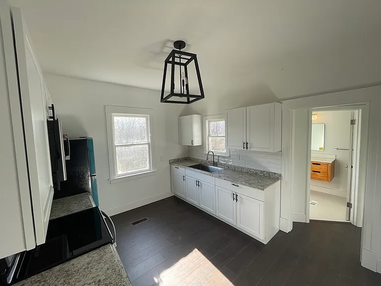 1006 Chittock Ave #A — Photo 7