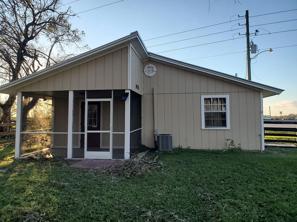 1st image of 7086 SW Highway 17