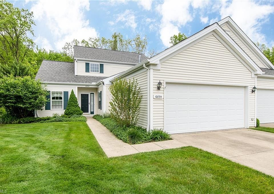 1st image of 10834 Crossings Dr
