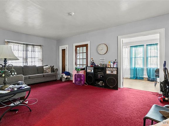 5th image of 167 Roebling Ave