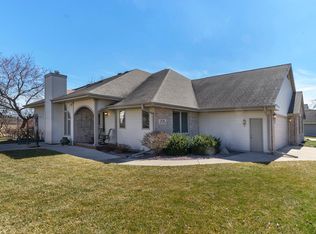 W196N11324 Shadow Wood Ln, Germantown, WI 53022