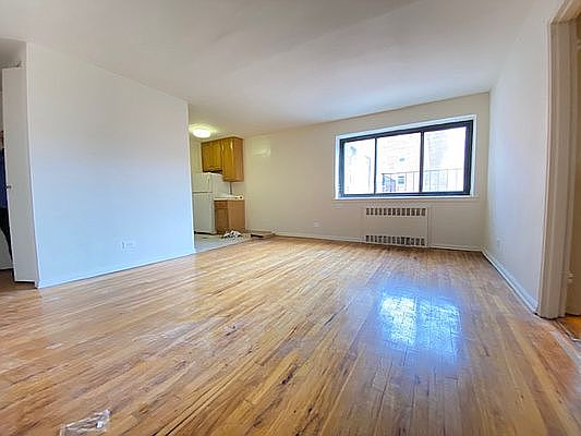 2nd image of 14148 84th Dr #3