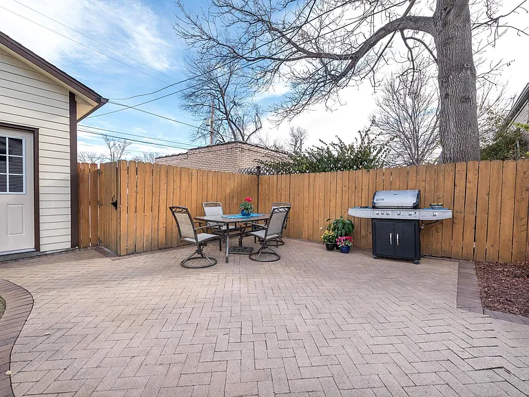 3424 Alcott St — Photo 6