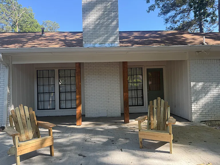 114 Redbud Trl — Photo 18