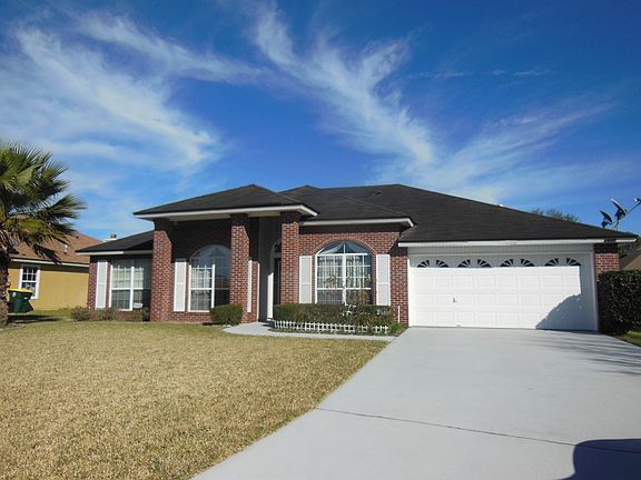 2nd image of 1937 Willesdon Dr E