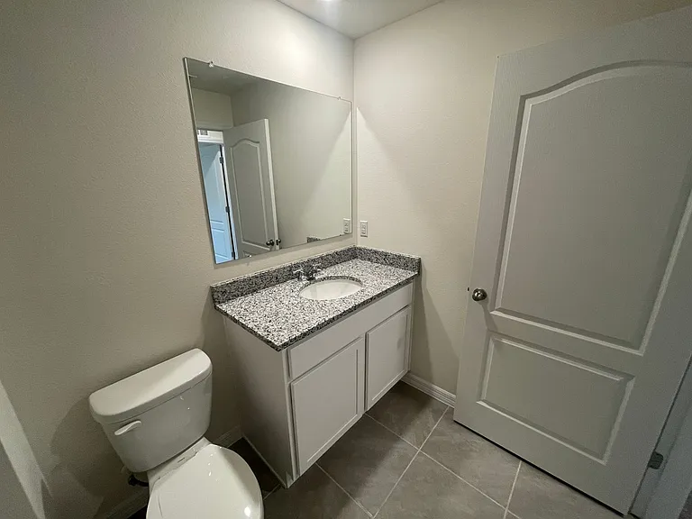 6126 Galloping Dr — Photo 11