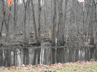 33743 Chipper Dr, Colon, MI 49040