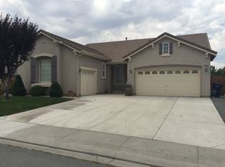 1368 Horse Creek Way, Fernley, NV 89408