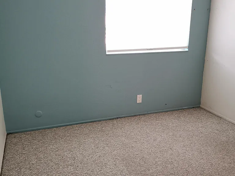 2035 Alta Loma St — Photo 8