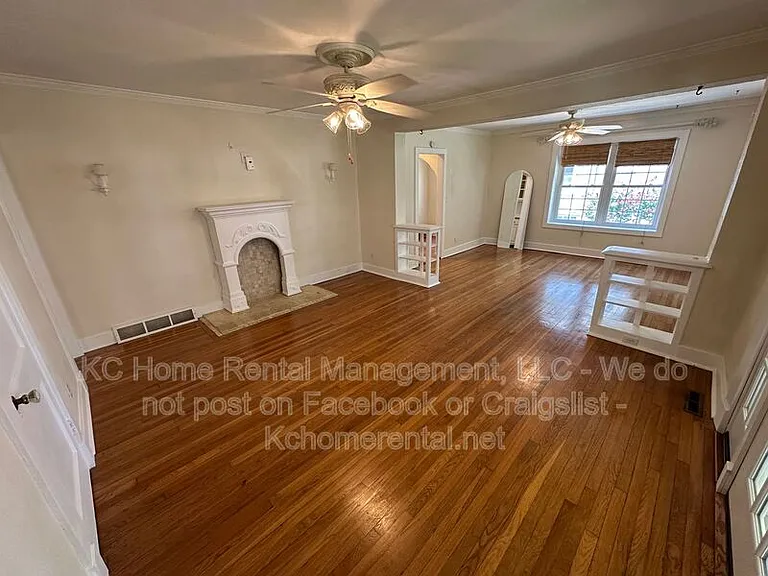 7208 Jefferson St — Photo 15