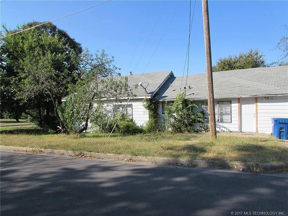 1st image of 516 S A St