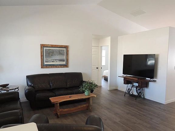 4th image of 2521 W Santa Clara Dr