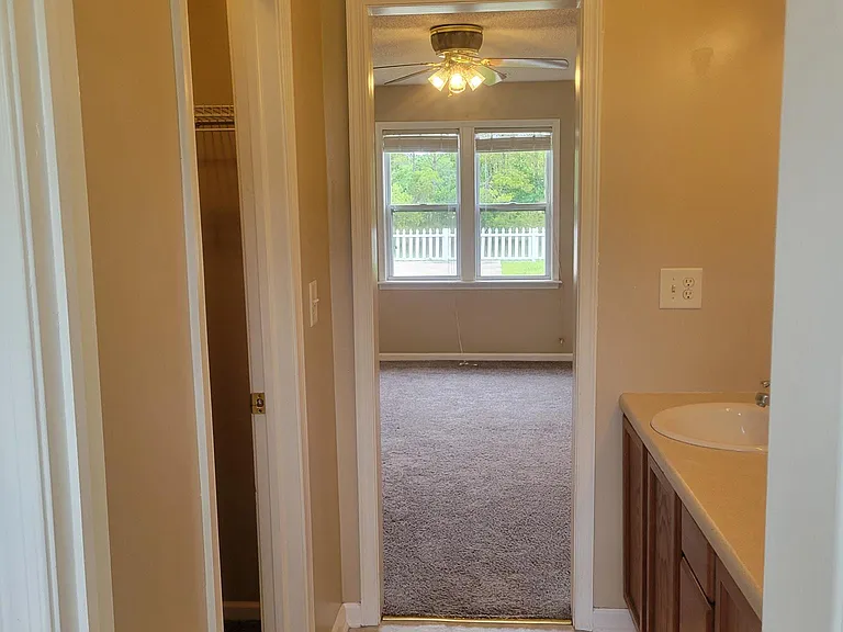 209 Meadowlark Ln — Photo 21