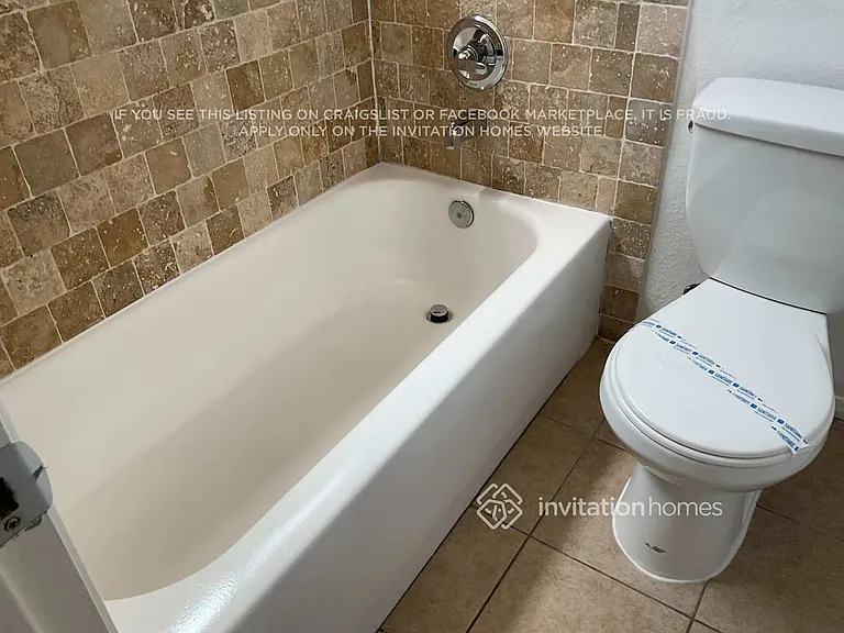 4739 W Morrow Dr — Photo 8