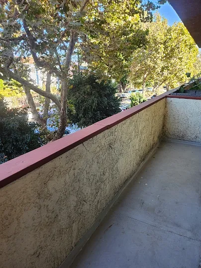 123 S Catalina Street — Photo 22