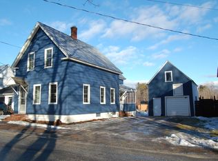 9 Maple St, Norway, ME 04268