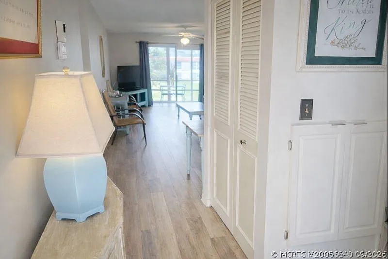 2 bed, 2.0 bath, 894 sqft, $1,800 — Photo 2