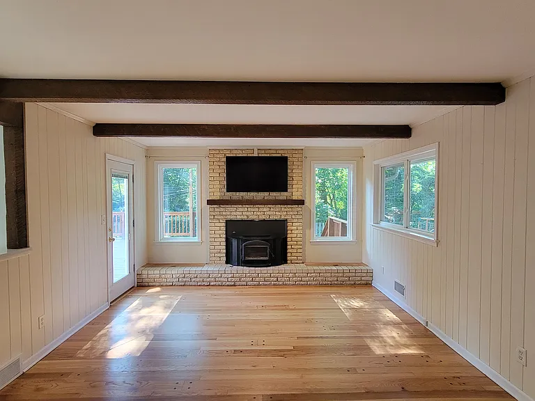 9731 Roe Ave — Photo 4