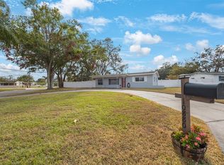 10880 Village Green Ave, Seminole, FL 33772