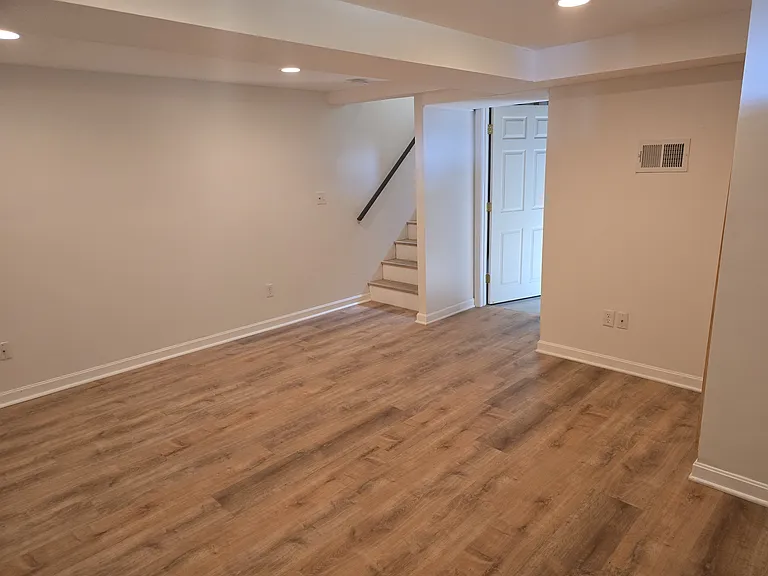 49 Riverview Dr #A — Photo 37