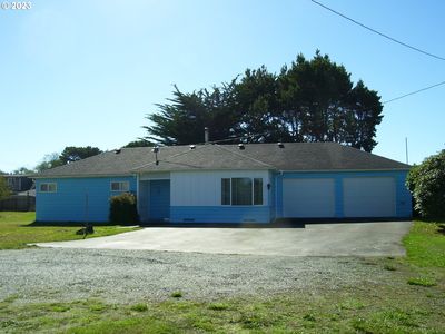 55260 Rosa Rd, Bandon, OR, 97411