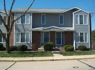1672 Forest Hills Dr, Saint Charles, MO 63303