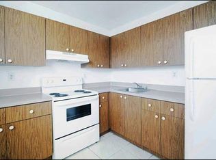 6960 Rue Vendome, Miami Beach, FL 33141