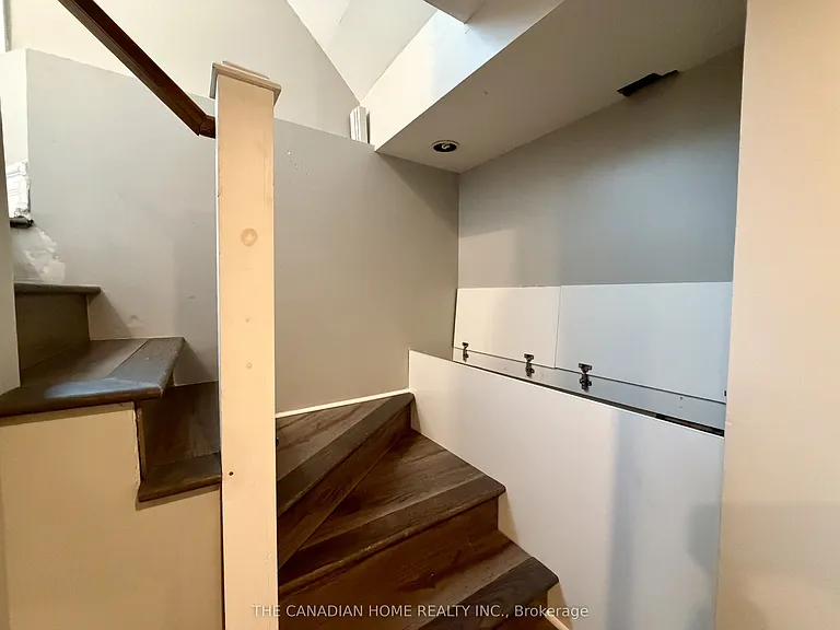 71 English St #BSMNT — Photo 5