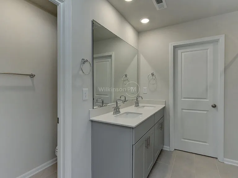 1152 Harland St — Photo 23