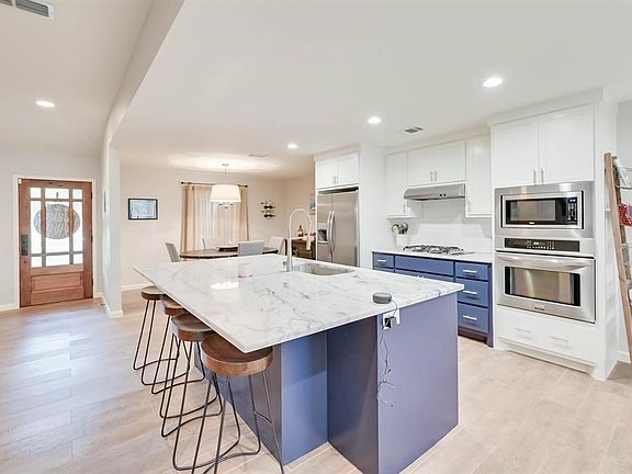 2nd image of 2109 Friar Tuck Dr