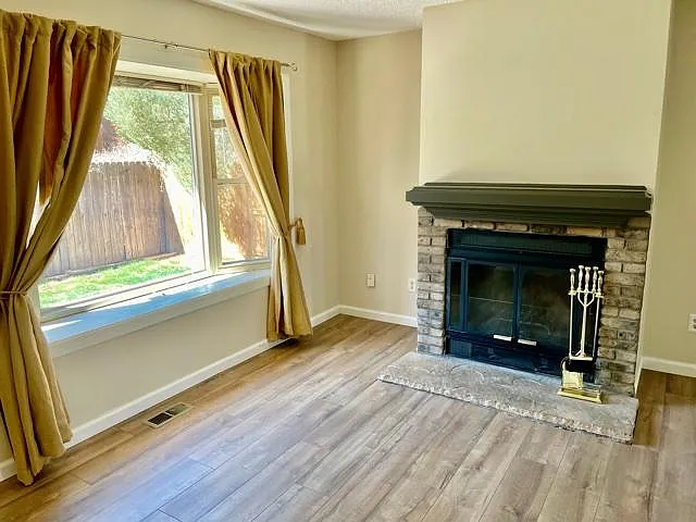19724 E Loyola Cir — Photo 4