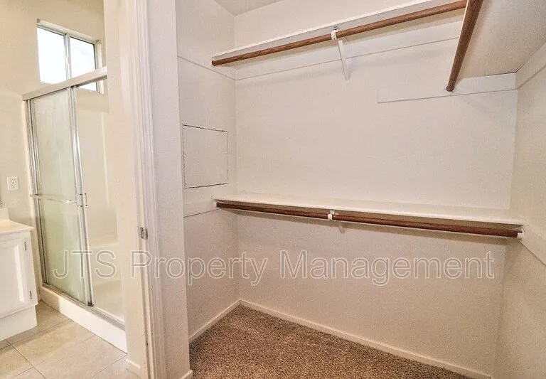 3549 Pine Hollow Way — Photo 38