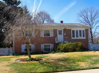 14804 Dillon Ave, Woodbridge, VA 22193