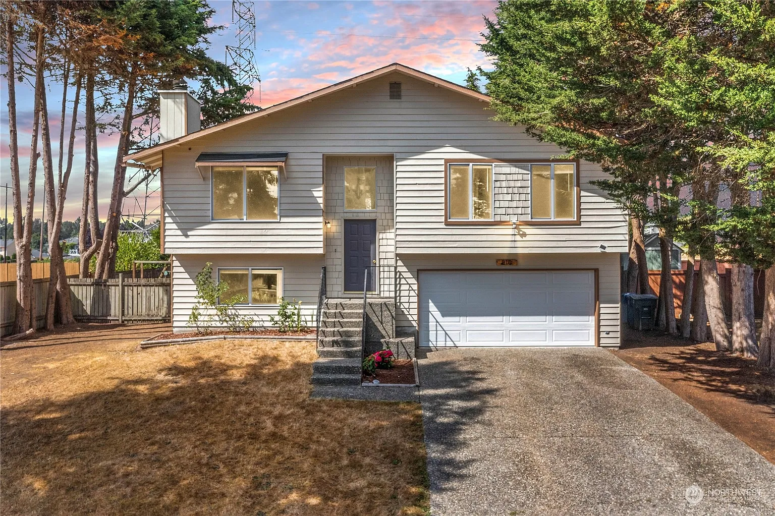 810 20th Street photo 1