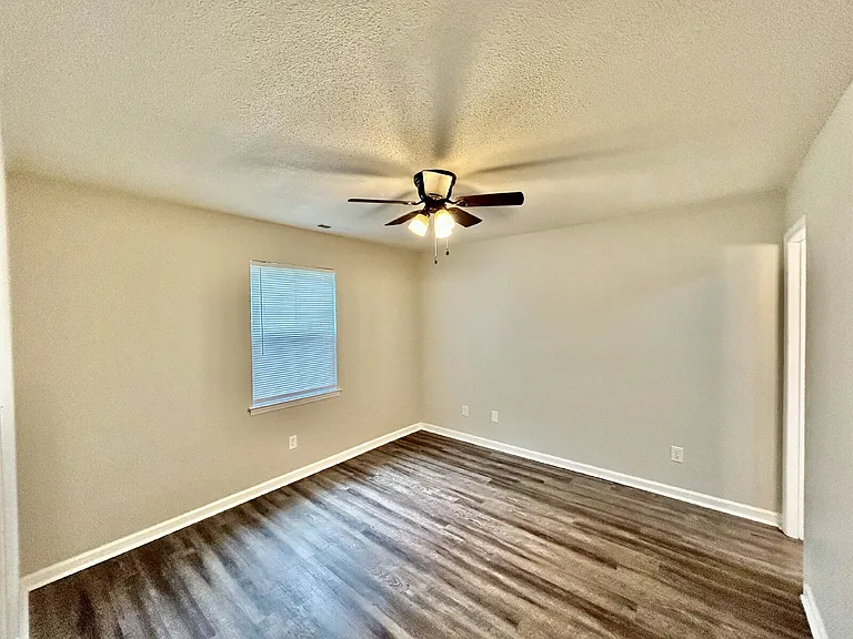 4410 Delashmitt Rd #15 — Photo 13
