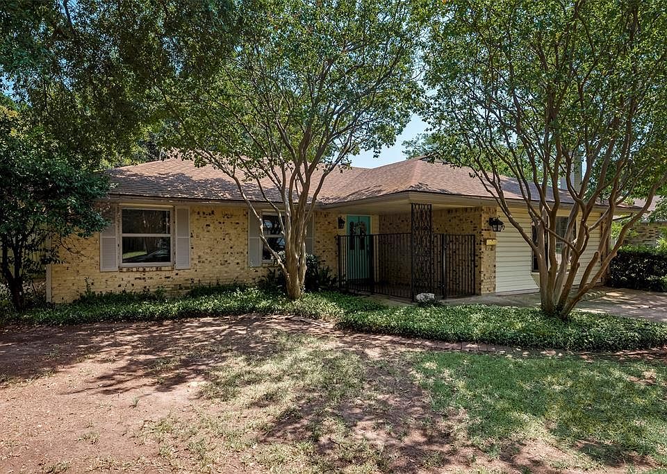 1st image of 470 Wildbriar Dr