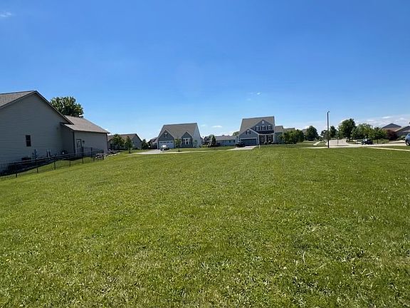 2nd image of 1313 Oakmont Ct