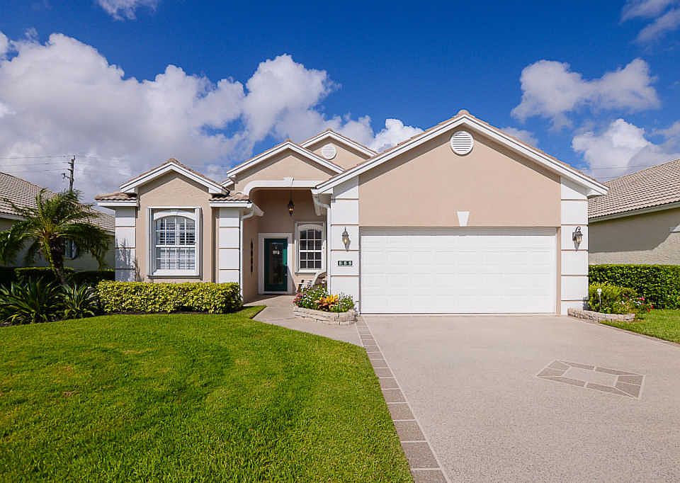 1st image of 888 NW Sarria Ct