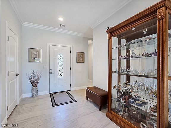 5th image of 5471 Lincolnwood Ct