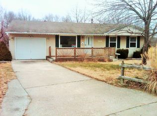 9623 Spring Valley Ct, Kansas City, MO 64134