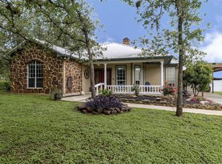 771 Hillje Rd, Kingsbury, TX 78638