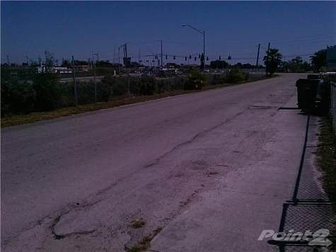 5th image of 2230 Service Rd