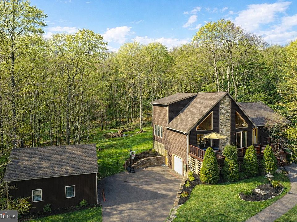 1st image of 891 Mountainview Dr