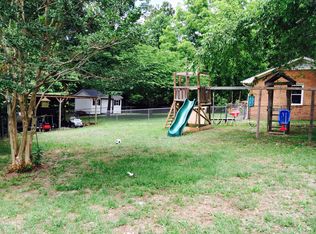 135 Long John Silver Dr, Wilmington, NC 28411